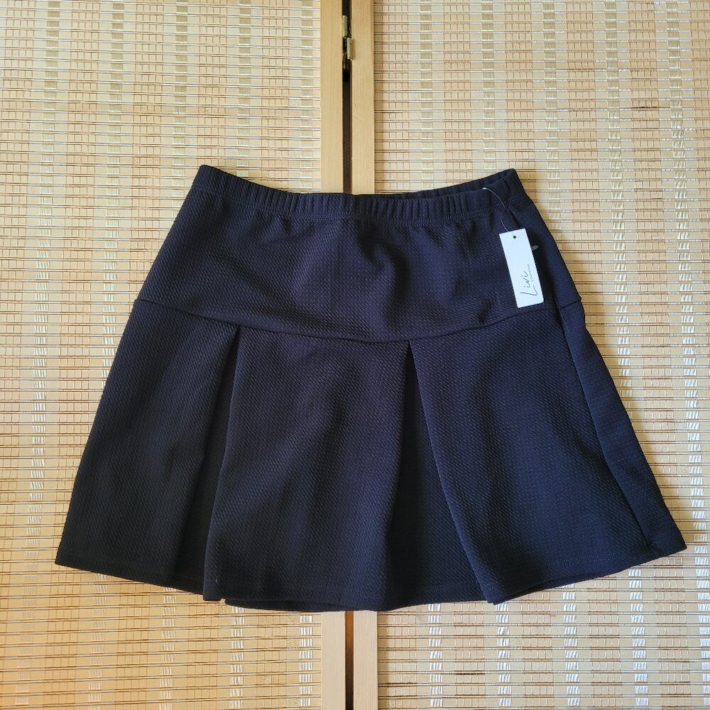 LIVI Black Mini Skirt